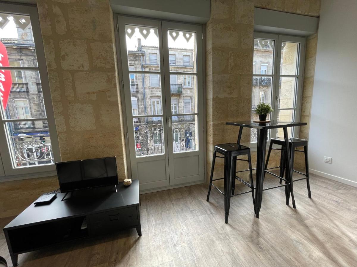 Magnifique Appartement Pour 2 Avec Climatisation Et Belle Pierre Bordelaise Bordeaux Buitenkant foto