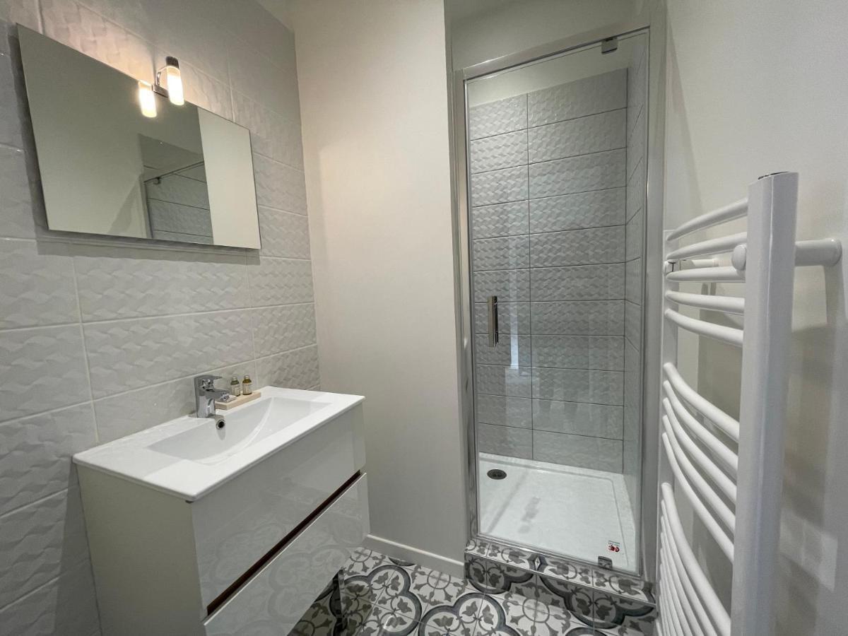 Magnifique Appartement Pour 2 Avec Climatisation Et Belle Pierre Bordelaise Bordeaux Buitenkant foto